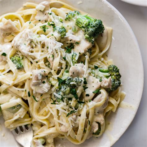 Chicken Broccoli Pasta Recipe White Sauce - Tringart