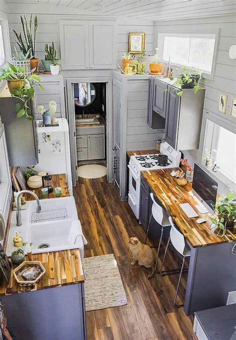 70 Incredible Tiny House Kitchen Decor Ideas - decorapartment | Tiny house kitchen, Tiny kitchen ...