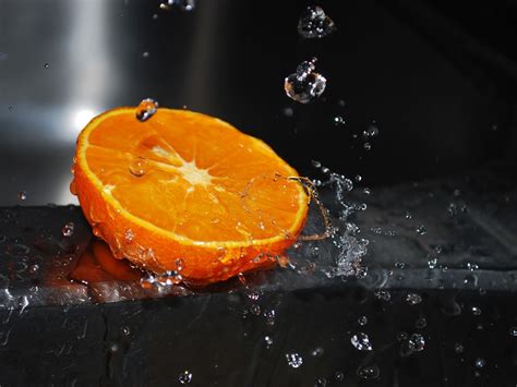 Wallpaper : water, fruit, orange, splashes, Clementine, computer ...