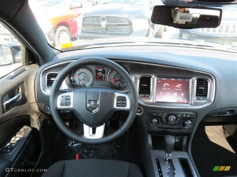 2014 Dodge Charger R/T Black Dashboard Photo #85526192 | GTCarLot.com