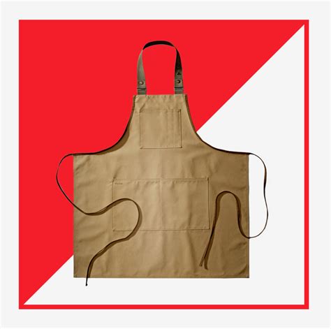 The 10 Best Aprons for Men Who Love to Cook