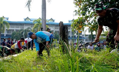 Kerja Bakti Bersama, Gotong Royong Peduli Lingkungan Terus Digalakkan