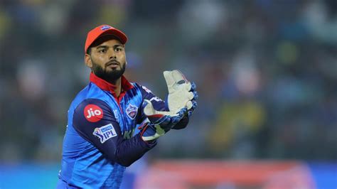 IPL 2021: Rishabh Pant opines on his captaincy debut vs Dhoni-led CSK ...