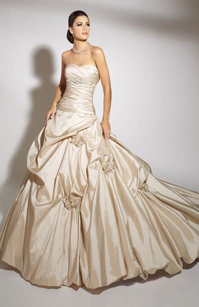 I Heart Wedding Dress: Gold Wedding Dress