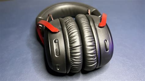 HyperX Cloud III Wireless Review: For the Device Minimalist | Tom's ...