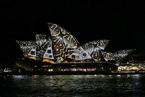 Bringing The Sydney Opera House To Life With Spectacular 3D Projection ...