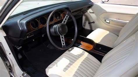 1972 Plymouth Barracuda Sunroof | S58 | Indy 2020