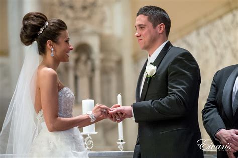 10 Best Italian Wedding Traditions to Know on Your Big Day