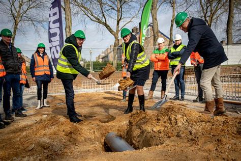 Veldhoven blijft versneld woningen bouwen: ‘Het tempo zit er nu ...