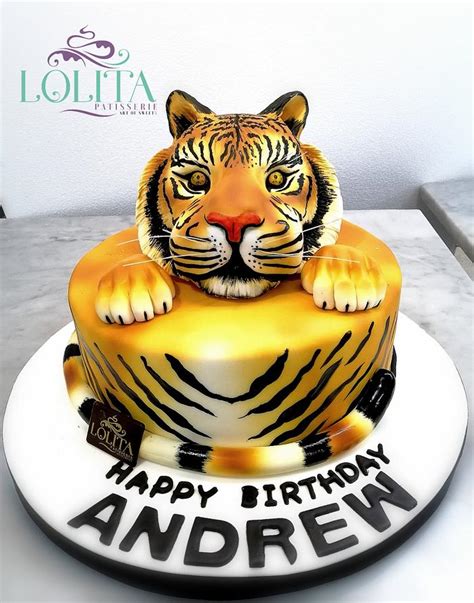 Tiger cake - Decorated Cake by Patisserie Lolita - CakesDecor