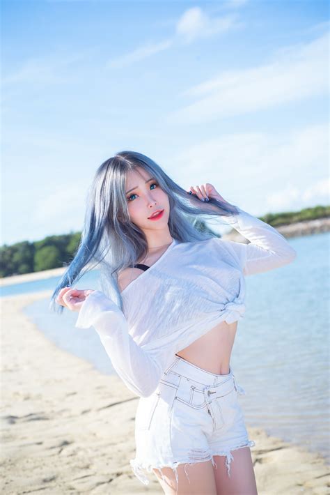 Plant Lily 花リリ Cosplay Beach lily | anime girl | ai art