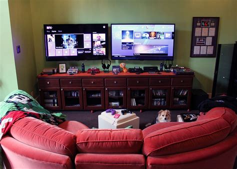 Stunning 60+ Video Game Room Ideas to Maximize Your Gaming Experience https://homegardenmagz.com ...