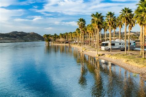 RV Camping at Laughlin, Nevada — Stock Photo © woodkern #22243179