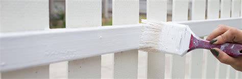 Fence Painting Service in London | Affordable Painter