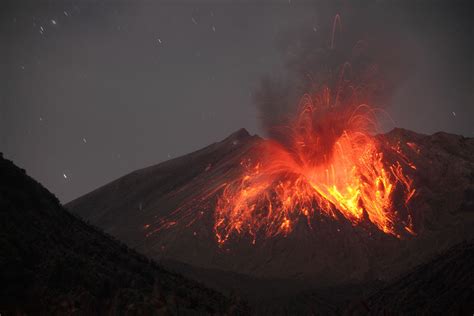 Spotlight on two Japanese volcanoes | WIRED