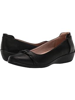 Women's Flats + FREE SHIPPING | Shoes | Zappos.com