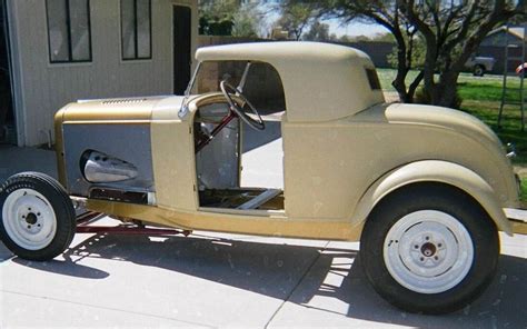 Vintage Hot Rod Parts! 1932 Ford Roadster | Barn Finds