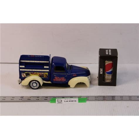 Pepsi Vintage Advertising Truck, Can of Ginger Diet Pepsi (Full) (Truck is Damaged and Missing ...