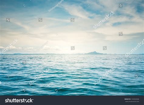 2,788,632 Ocean horizon Images, Stock Photos & Vectors | Shutterstock