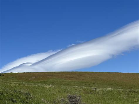 Strange clouds from cold front full photo set : r/CLOUDS