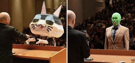 Kyoto University: Students Wear Costumes To Graduation Ceremony