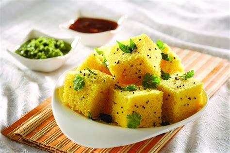 Gujarati Wedding Dishes That Are Quintessential At a Wedding!