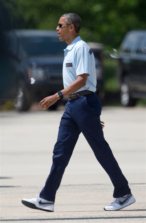 Barack Obama’s Style Evolution: How His Fashion Has Changed – Footwear News