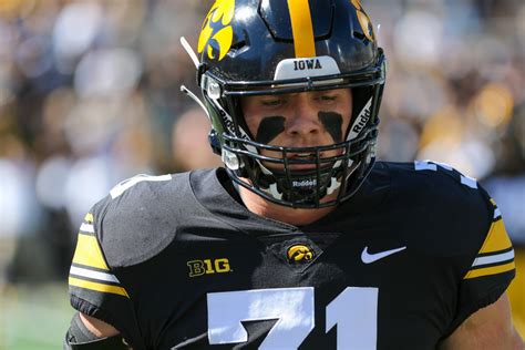 Jack Campbell Wins Campbell Trophy - Sports Illustrated Iowa Hawkeyes News, Analysis and More