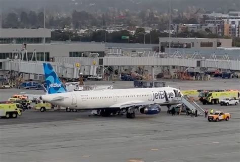 JetBlue Plane Collides With Pushback Vehicle at SFO, No One Injured