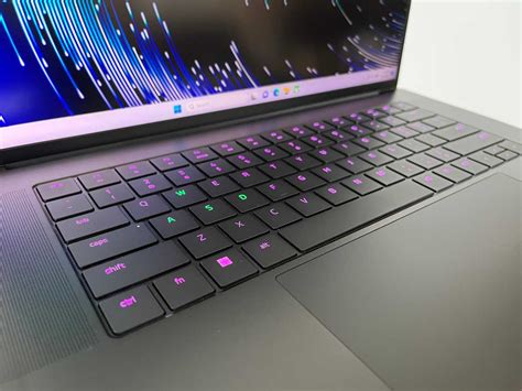 Razer Blade 16 review: A major powerhouse with a dual-mode display ...