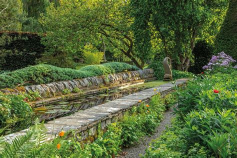 York Gate Garden, Leeds, West Yorkshire - Castles Gardens