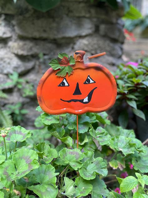 3 Metal Pumpkin Yard Stakes,Halloween Yard Decor,Jack O'Lantern,Halloween Garden Stake Pumpkin ...