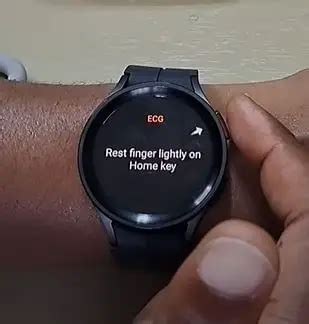 7 Best Smartwatches with ECG (FDA Approved) in 2024