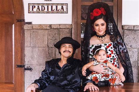 LOOK: Robin Padilla, family transform into Spanish royalty for photoshoot | ABS-CBN News