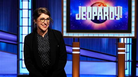 'Celebrity Jeopardy!' Kicks Off With a Stunning Last-Minute Victory ...