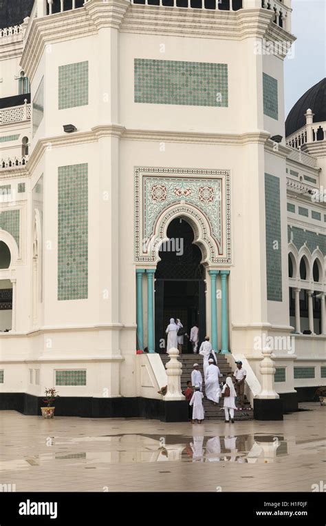 Indonesia, Sumatra, Medan, Masjid Raya mosque Stock Photo - Alamy