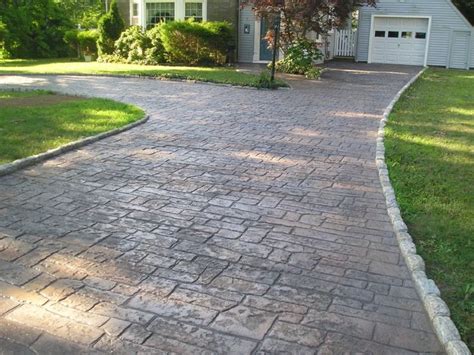 stamped-concrete-driveways-13 | Stamped concrete driveway, Driveway design, Stamped concrete patio