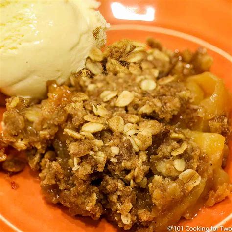 Simple Crock Pot Apple Crisp | 101 Cooking For Two