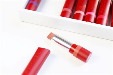 RIMMEL THE ONLY ONE MATTE LIPSTICKS REVIEW, SWATCHES + TRY ON. | Barely There Beauty - A ...