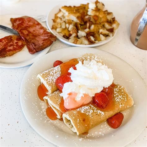 The Pancake Pantry - Hillsboro Village | Nashville Go