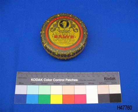 Tin - Rawleigh's Antiseptic Salve; H47760 - Queensland Museum Network