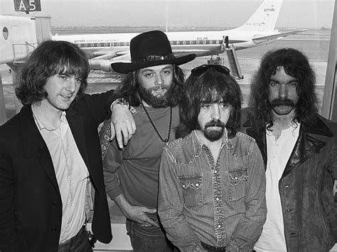 Top 10 Byrds Songs - ClassicRockHistory.com