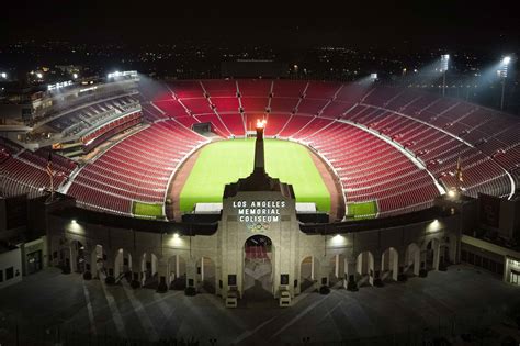 Los Angeles, this is your Coliseum - Los Angeles Coliseum