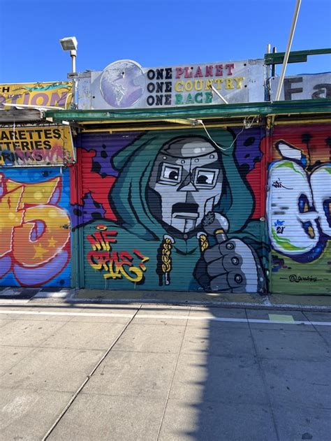 MF DOOM graffiti art found in LA : mfdoom