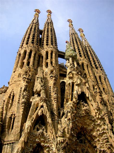 Increased visitor numbers as Barcelona continues recovery as a top holiday destination
