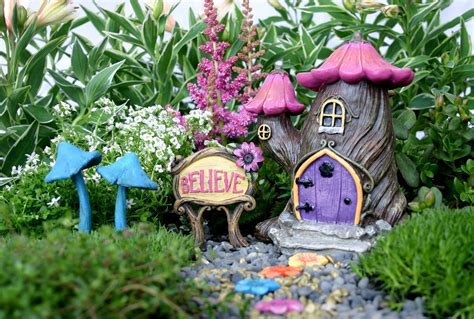 The 50 Best DIY Miniature Fairy Garden Ideas in 2022