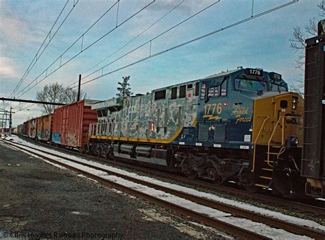 CSX 1776 Spirit of the Armed Forces | CSX 1776 the mid train… | Flickr