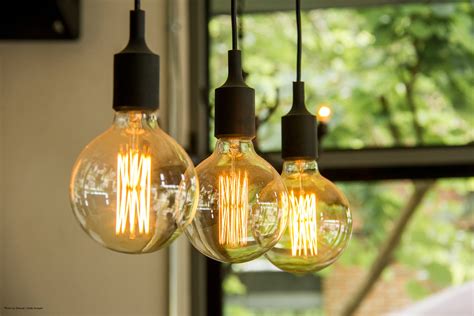 Exterior Home Lighting Ideas to Make Your Home Pop!