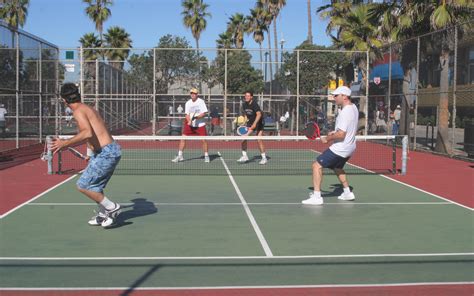 Play a game of paddle tennis! – Venice Paparazzi | Venice Beach CA ...