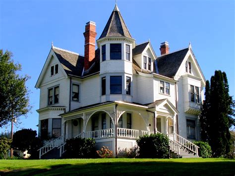 This Old House | Coquille, Oregon. Also used here. | Jan Tik | Flickr